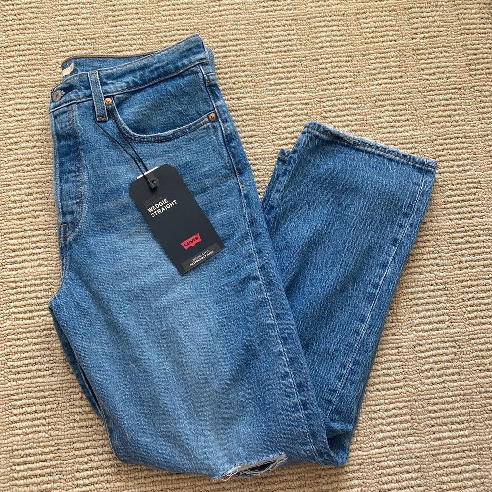 Levi’s Wedgie Straight Premium Jeans